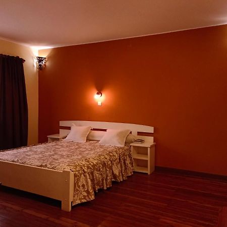 Antsirabe Hotel Bagian luar foto