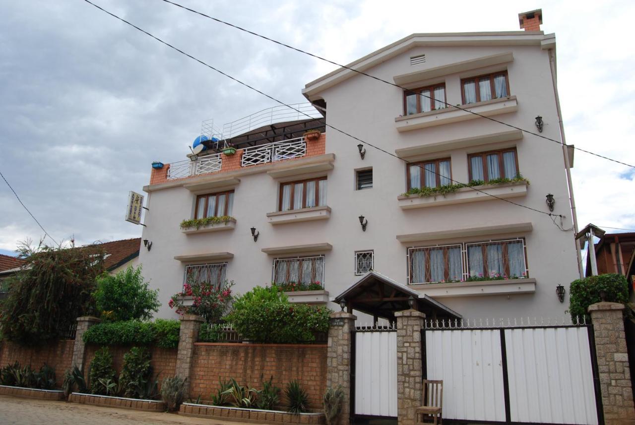 Antsirabe Hotel Bagian luar foto