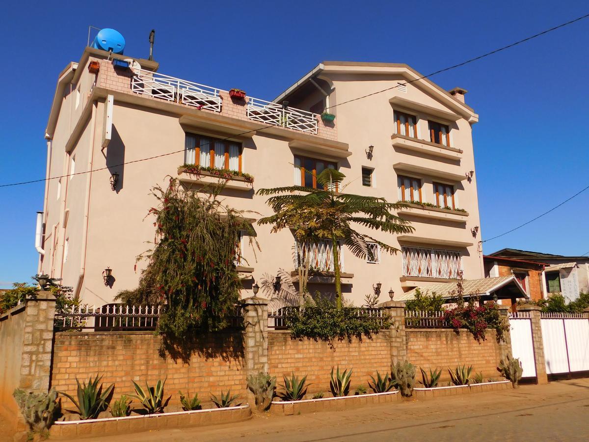 Antsirabe Hotel Bagian luar foto