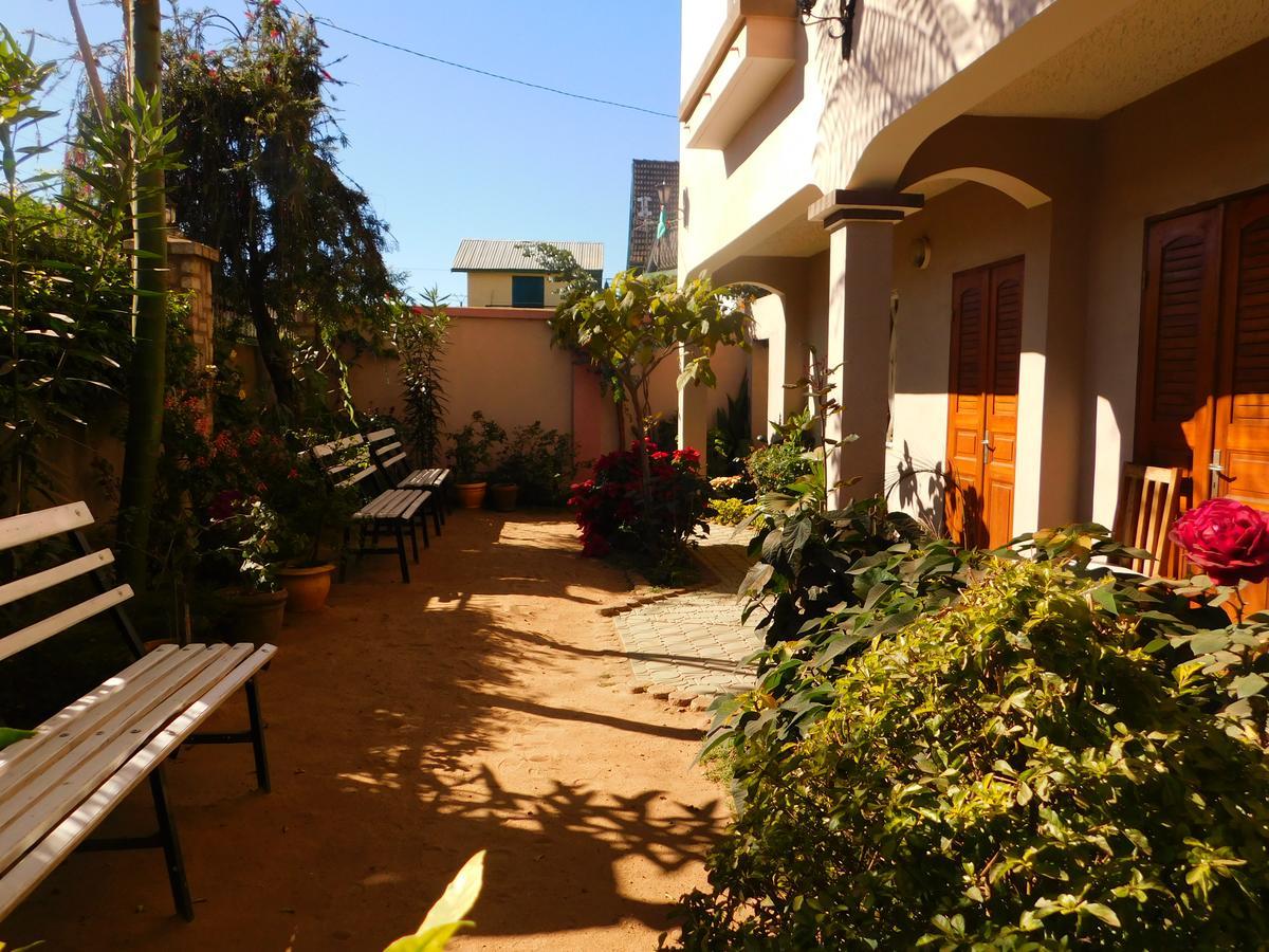 Antsirabe Hotel Bagian luar foto