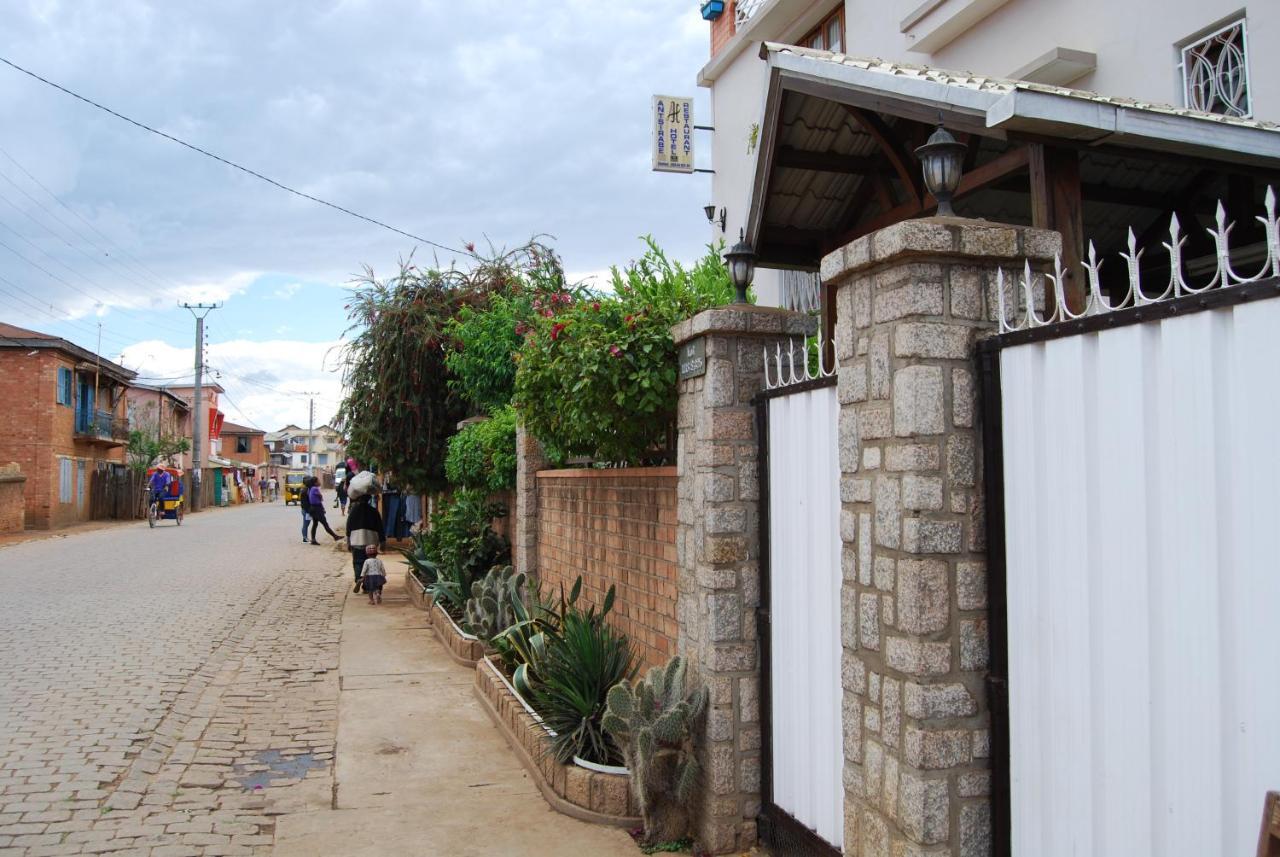 Antsirabe Hotel Bagian luar foto